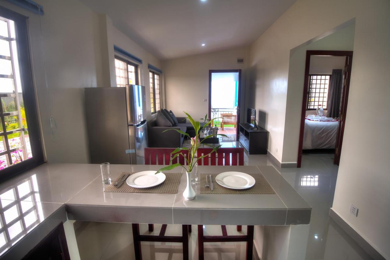 Ry'S Lotus Resort D'Angkor Siem Reap Bagian luar foto