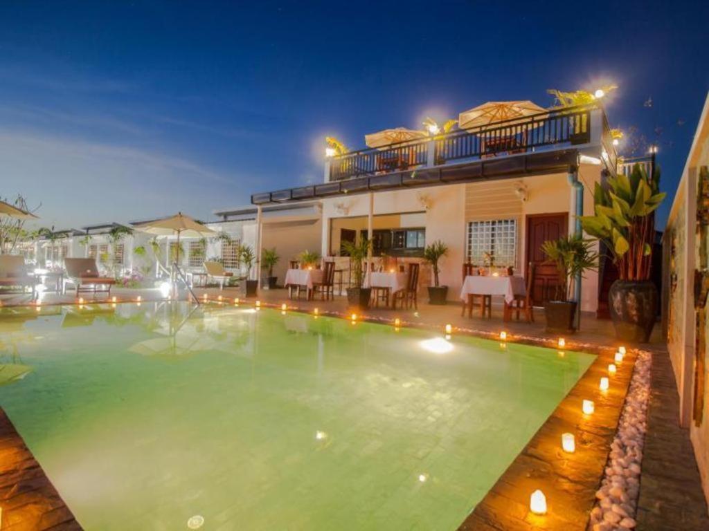 Ry'S Lotus Resort D'Angkor Siem Reap Bagian luar foto