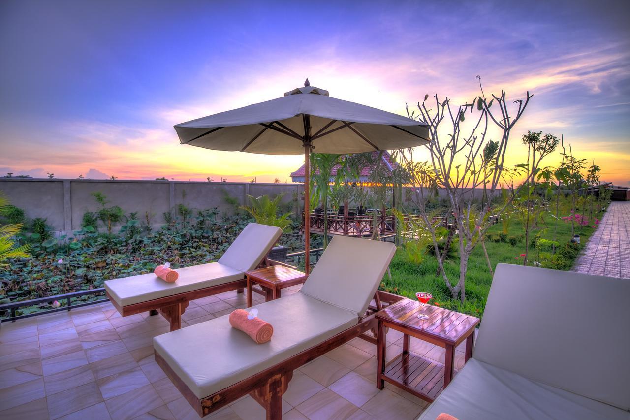 Ry'S Lotus Resort D'Angkor Siem Reap Bagian luar foto